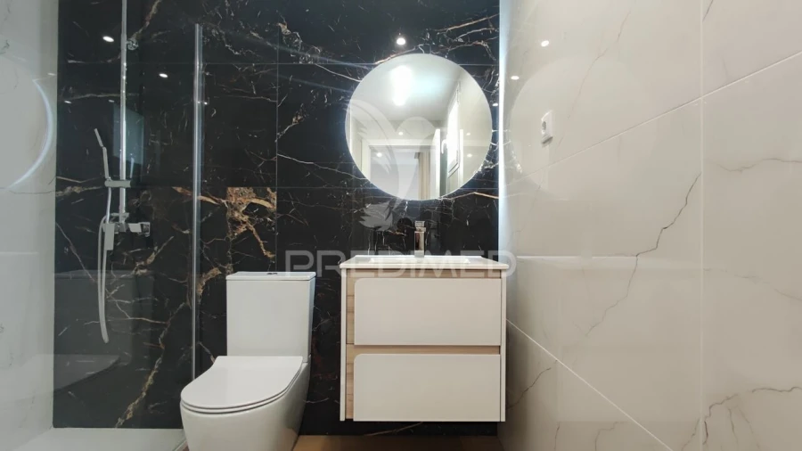 Moradia T4 para Venda em Machico Foto 25