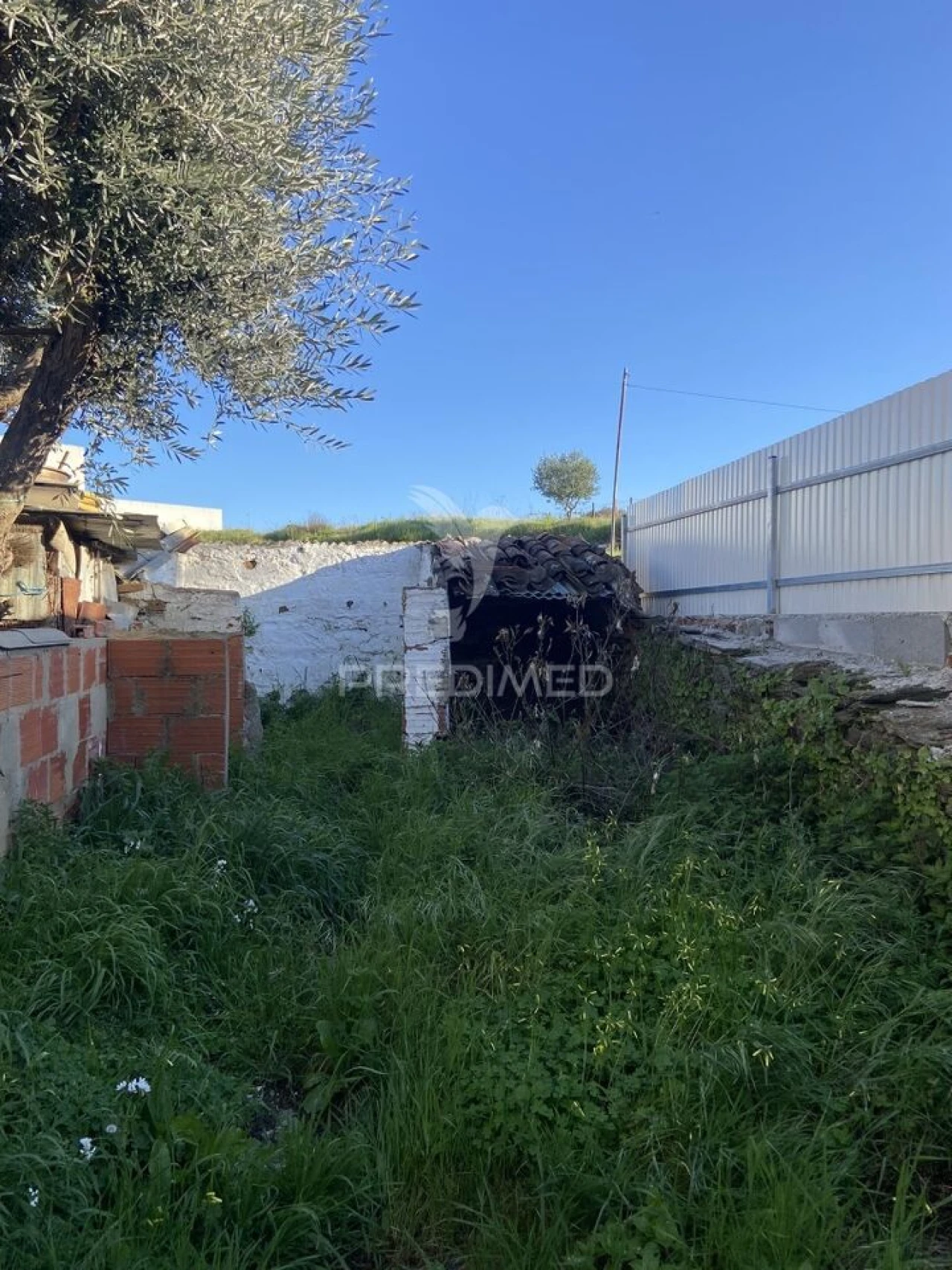 Moradia T1 para Venda em Ciladas Foto 11