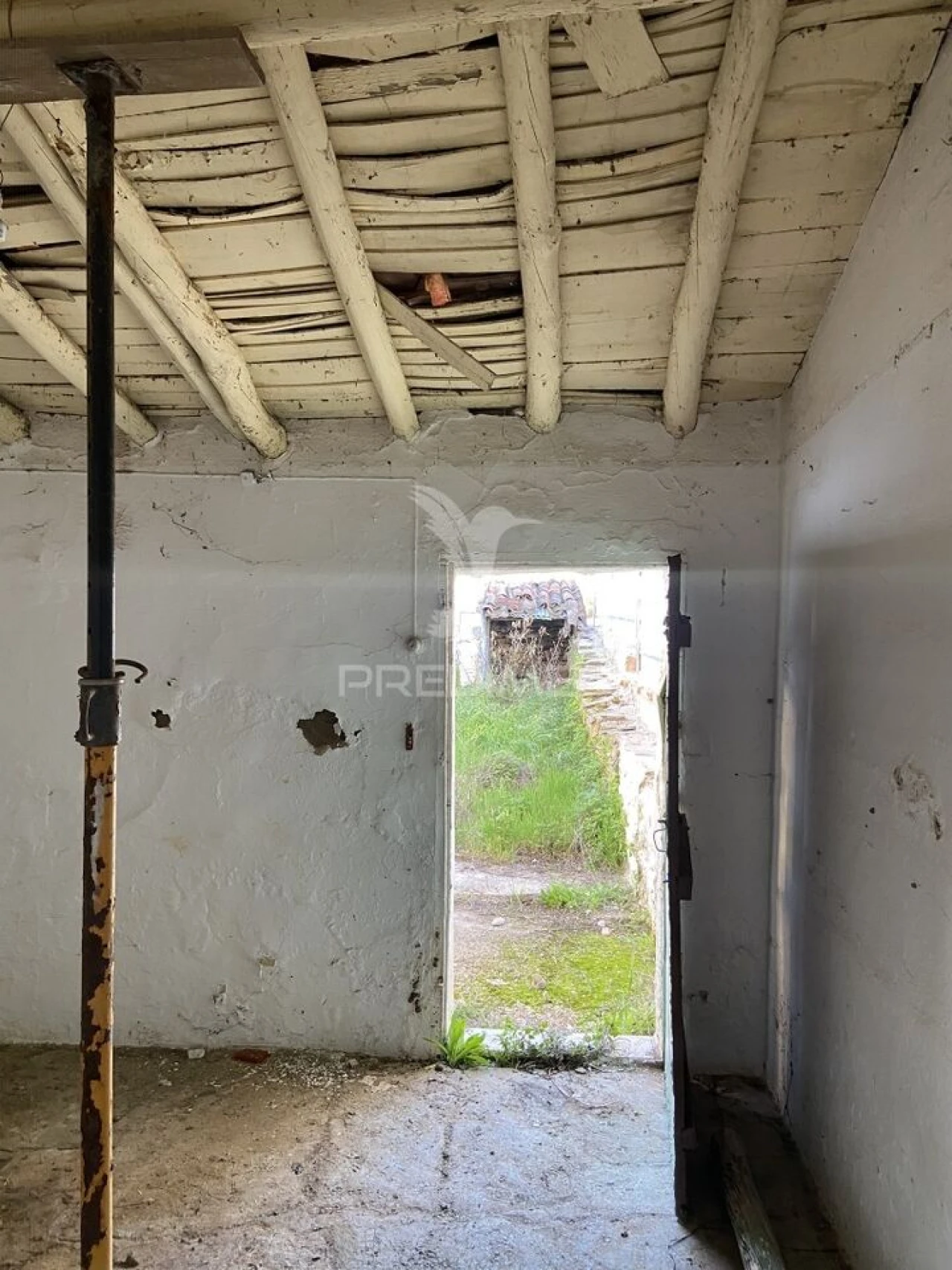 Moradia T1 para Venda em Ciladas Foto 3