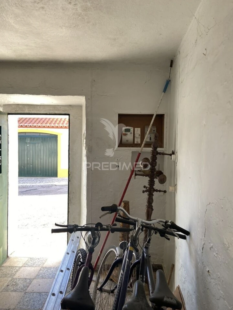 Moradia T1 para Venda em Ciladas Foto 5