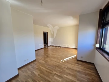 Apartamento T2 para Venda em Paranhos