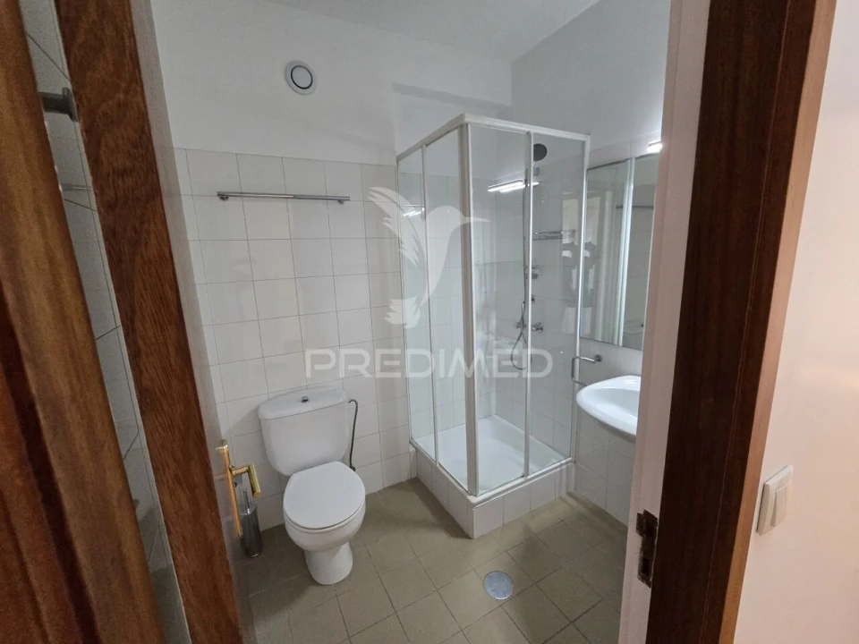 Apartamento T2 para Venda em Paranhos Foto 14