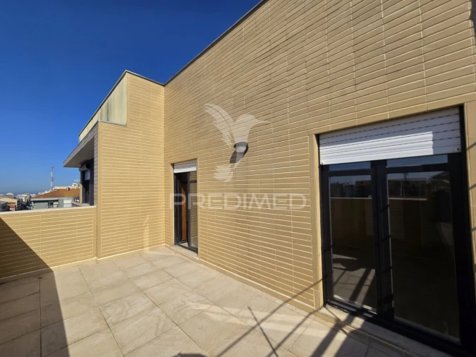 Apartamento T2 para Venda em Paranhos Foto 8