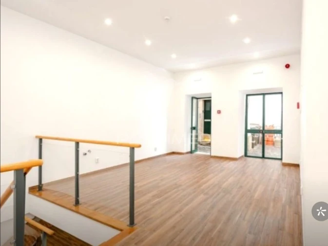 Loja para Venda em Santa Maria Maior Foto 17