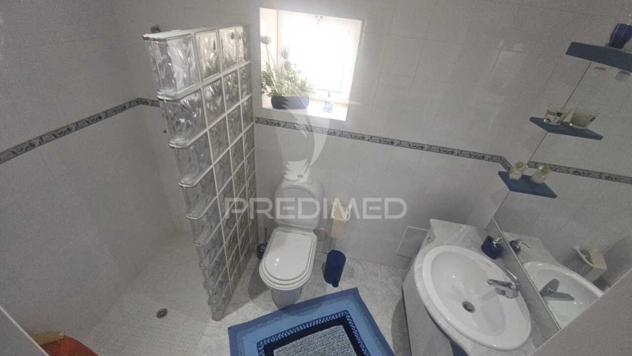 Moradia T3 para Venda em Santa Clara-A-Velha Foto 32