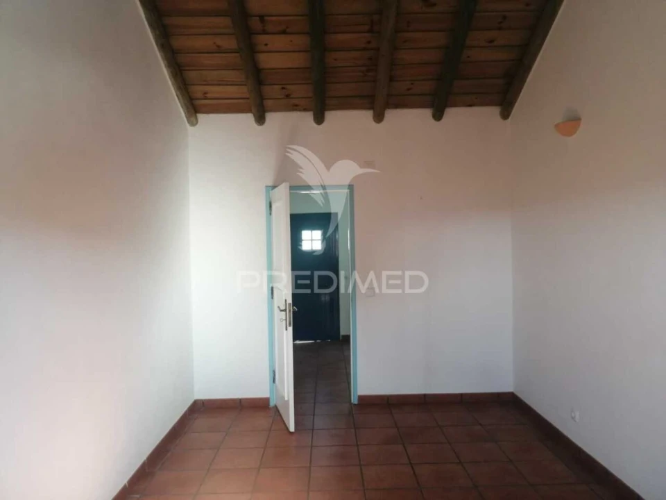 Moradia T4 para Venda em Carvalhal Foto 9