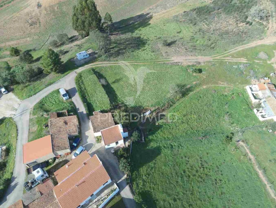 Moradia T0 para Venda em São Marcos da Serra Foto 7