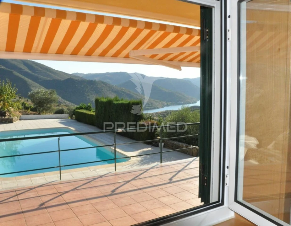 Quinta T3 para Venda em Seixo de Ansiães Foto 16