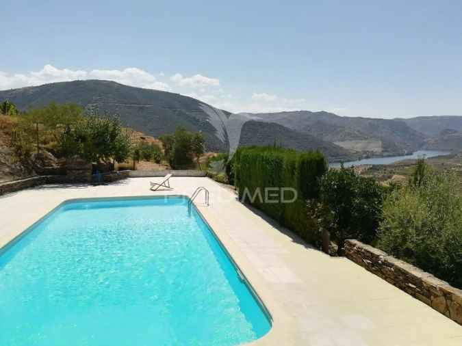 Quinta T3 para Venda em Seixo de Ansiães Foto 14