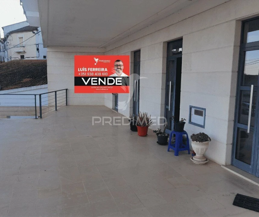 Loja para Venda em Pernes Foto 8