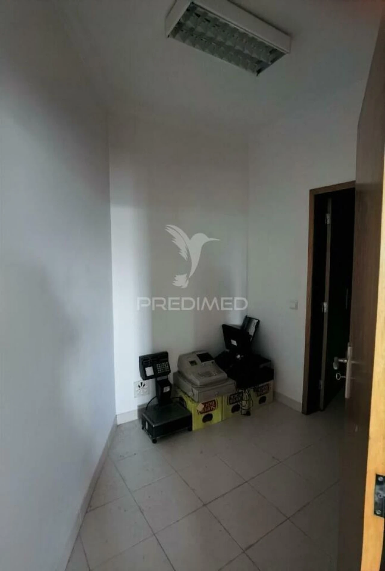 Loja para Venda em Pernes Foto 27