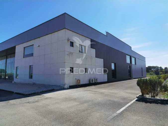 Armazém para Venda em Pernes Foto 12