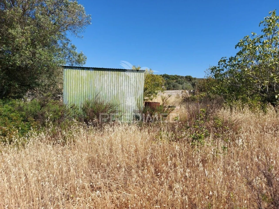 Terreno para Venda em Bensafrim e Barão de São João Foto 16