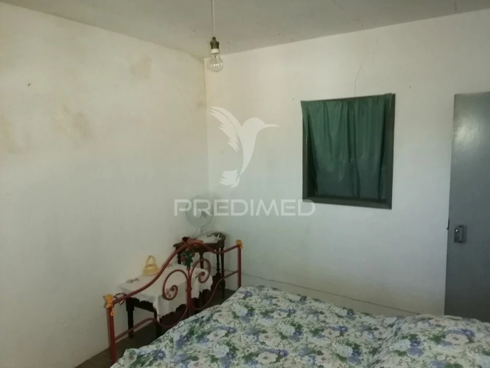 Moradia T3 para Venda em Montalvão Foto 12