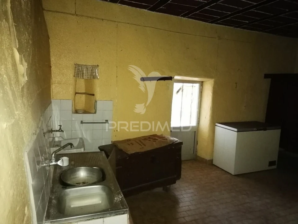 Moradia T3 para Venda em Montalvão Foto 7