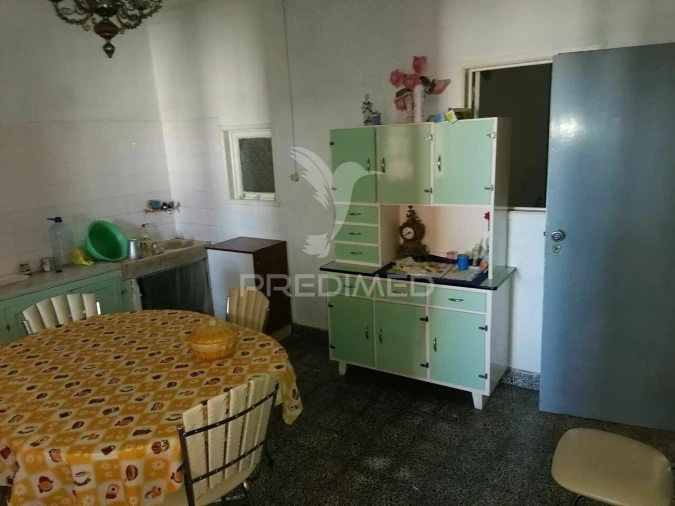 Moradia T3 para Venda em Montalvão Foto 3