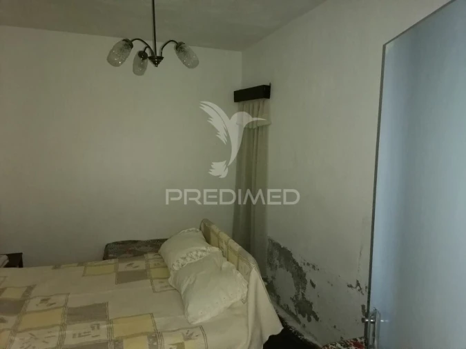 Moradia T3 para Venda em Montalvão Foto 11