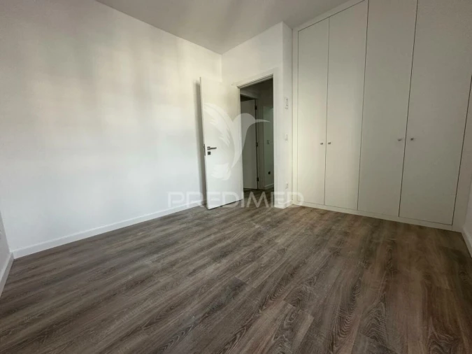 Apartamento T3 para Venda em Caia, São Pedro e Alcáçova Foto 23
