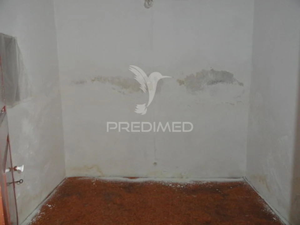 Moradia T4 para Venda em Montargil Foto 3