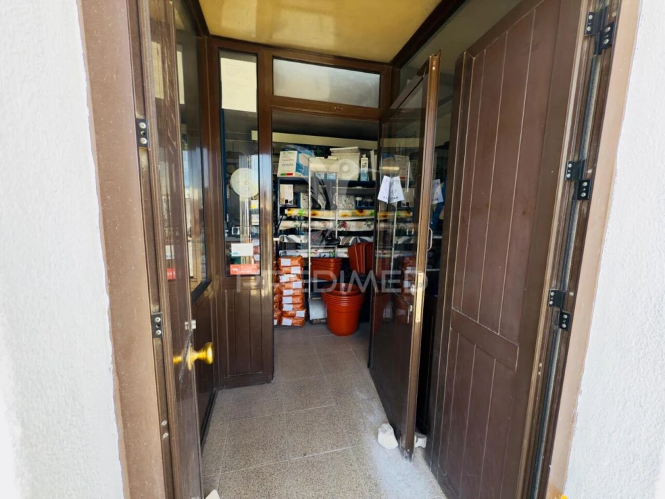 Loja para Trespasse em Pinhal Novo Foto 4