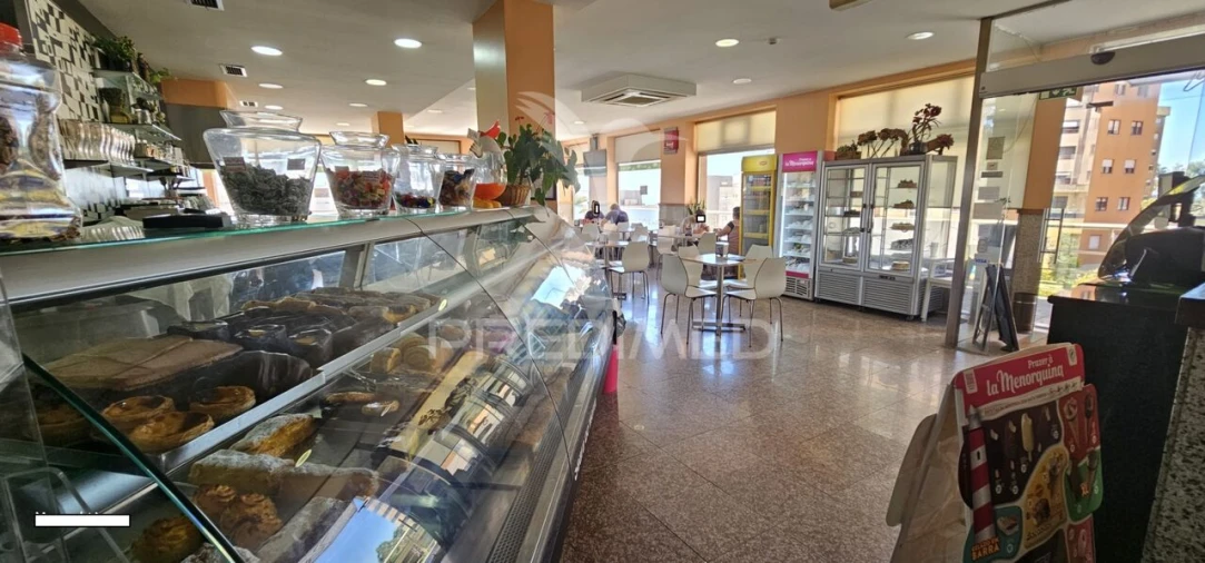 Loja para Trespasse em Vilar de Andorinho Foto 1