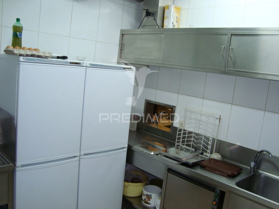 Loja para Trespasse em Vilar de Andorinho Foto 7