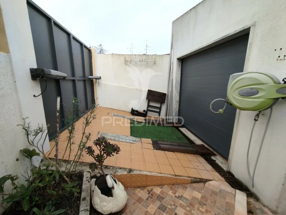 Moradia T4 para Venda em Algueirão-Mem Martins Foto 28