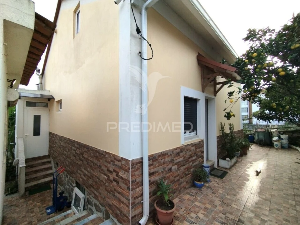 Moradia T4 para Venda em Algueirão-Mem Martins Foto 31