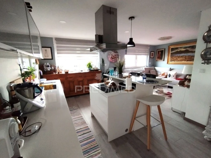 Moradia T4 para Venda em Algueirão-Mem Martins Foto 7