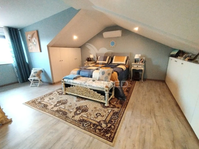 Moradia T4 para Venda em Algueirão-Mem Martins Foto 2