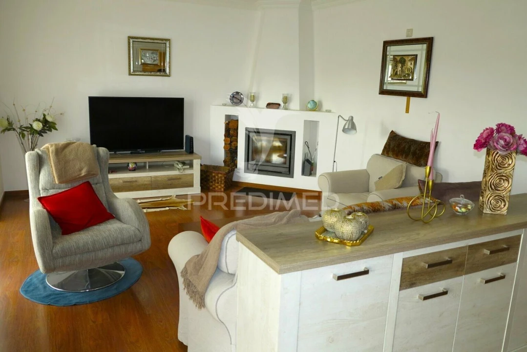 Moradia T7 para Venda em Portimão Foto 11