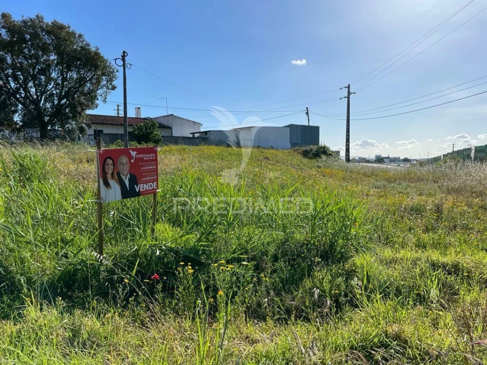 Terreno para Venda em Marvila, Ribeira Santarém, São Salvador, São Nicolau Foto 1
