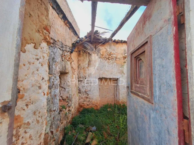 Moradia T0 para Venda em Alte Foto 12