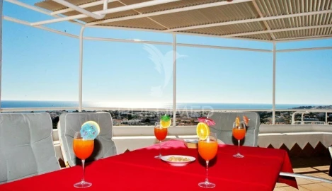 Apartamento T4 para Venda em Albufeira e Olhos de Água