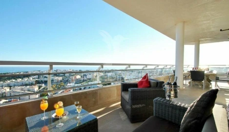 Apartamento T4 para Venda em Albufeira e Olhos de Água
