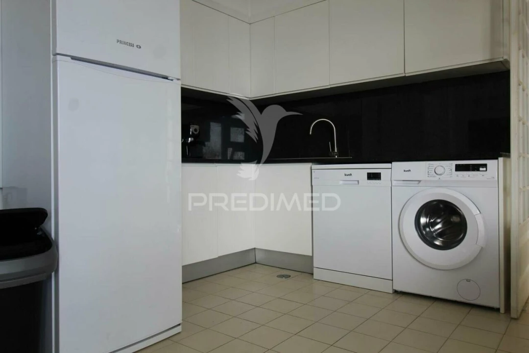 Apartamento T4 para Venda em Albufeira e Olhos de Água Foto 36