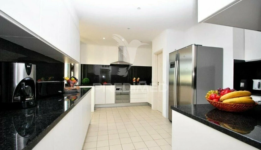 Apartamento T4 para Venda em Albufeira e Olhos de Água Foto 5