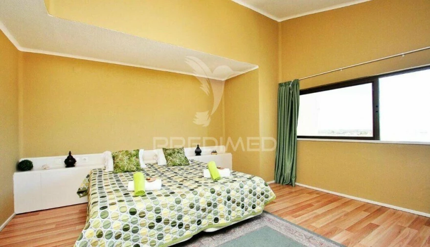 Apartamento T4 para Venda em Albufeira e Olhos de Água Foto 30