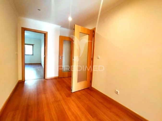 Apartamento T3 para Venda em Mafra Foto 24