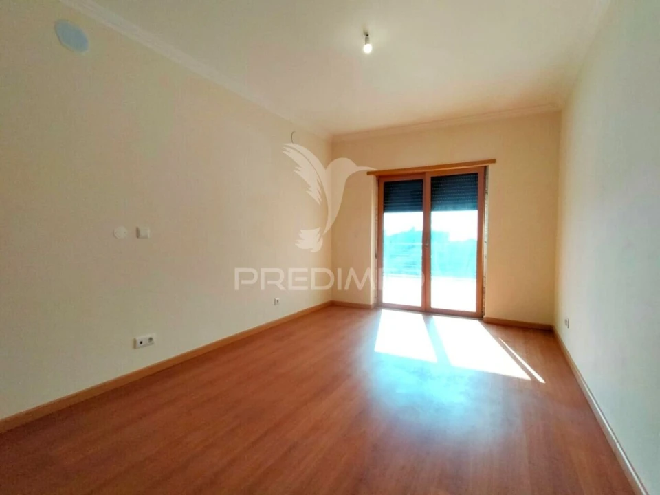 Apartamento T3 para Venda em Mafra Foto 23