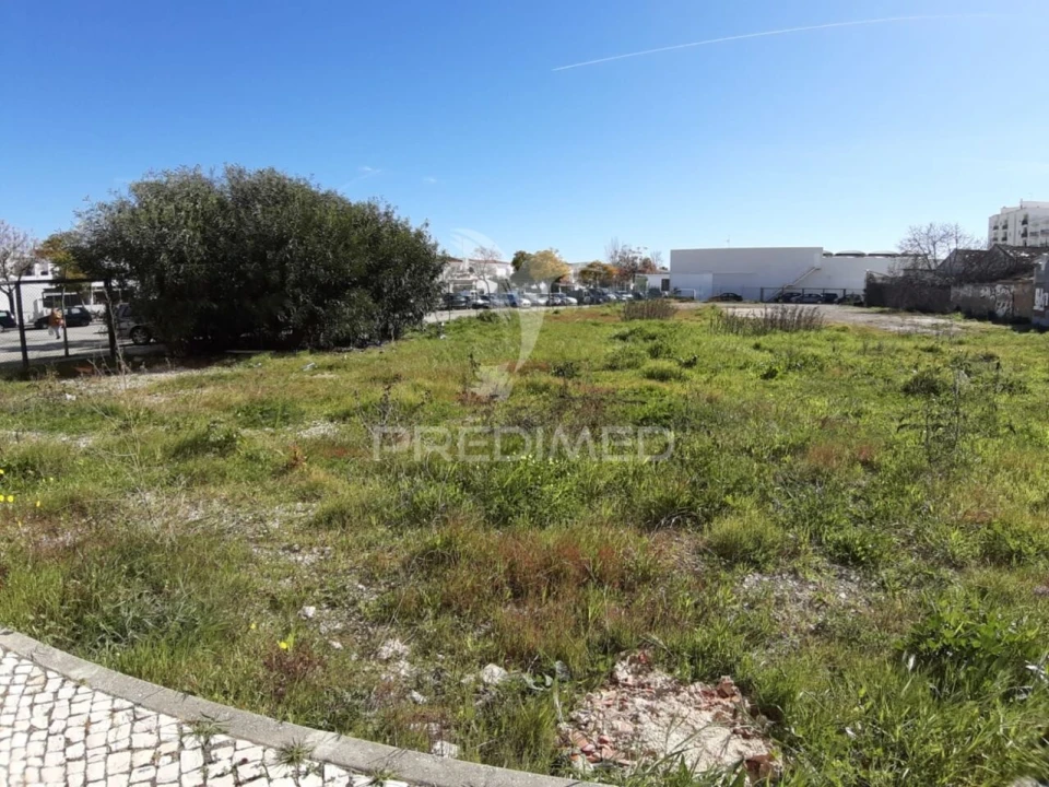 Terreno para Venda em Olhão Foto 6