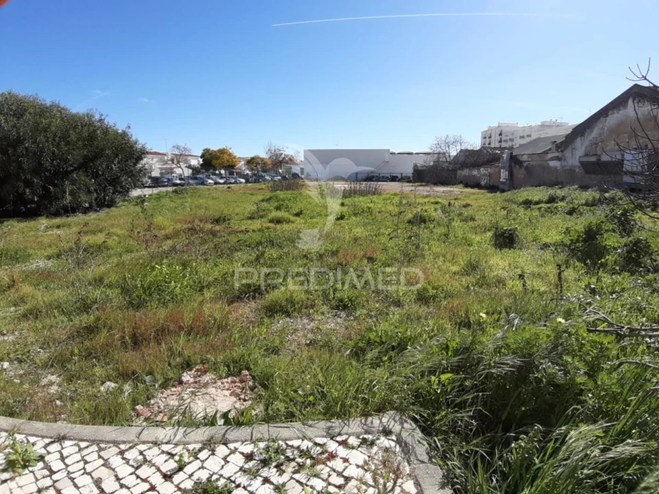 Terreno para Venda em Olhão Foto 9