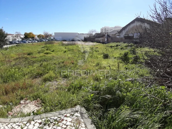Terreno para Venda em Olhão Foto 7