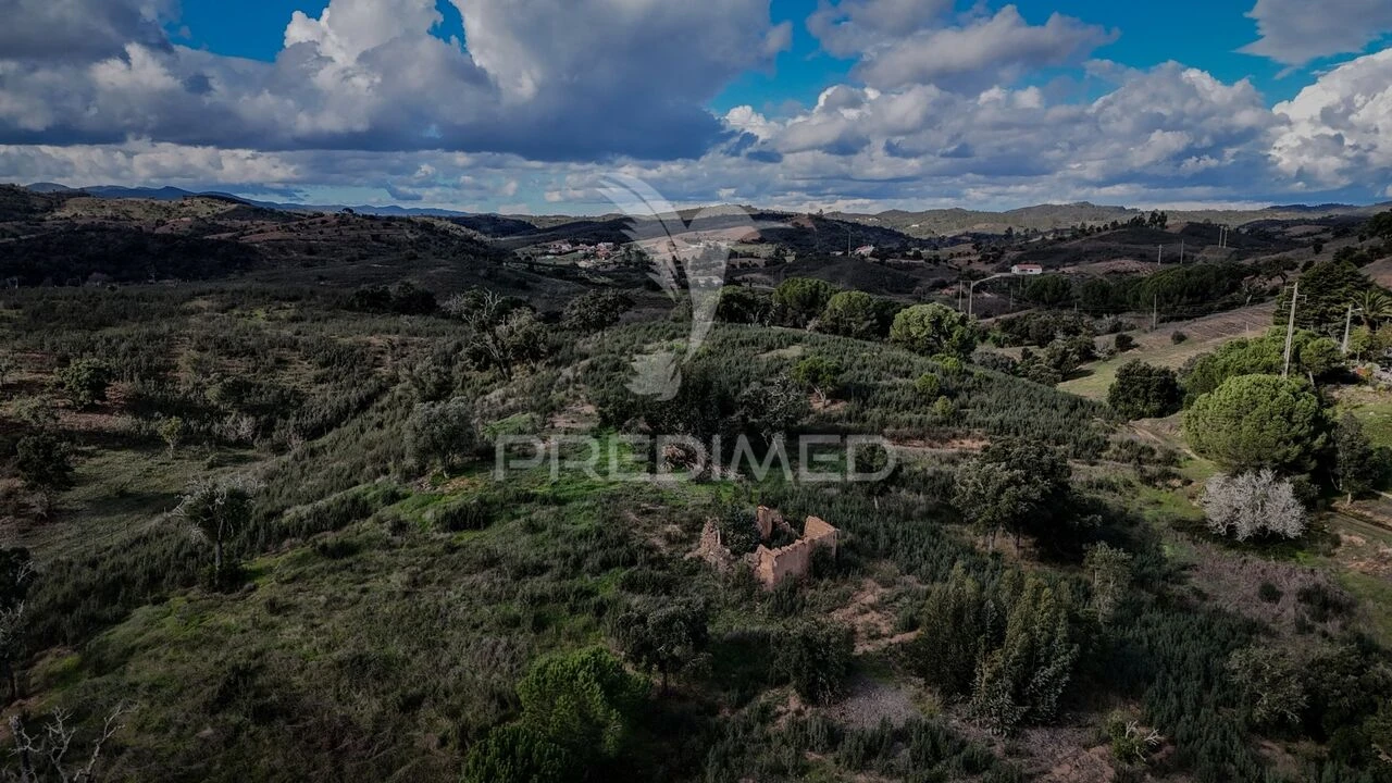 Moradia T3 para Venda em São Marcos da Serra Foto 6