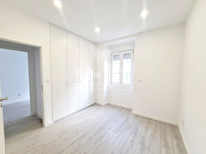 Apartamento T3 para Venda em São Domingos de Benfica Foto 7