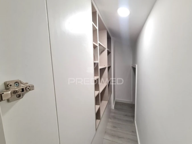 Apartamento T3 para Venda em São Domingos de Benfica Foto 14