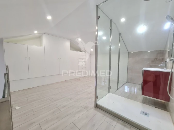 Apartamento T3 para Venda em São Domingos de Benfica Foto 12