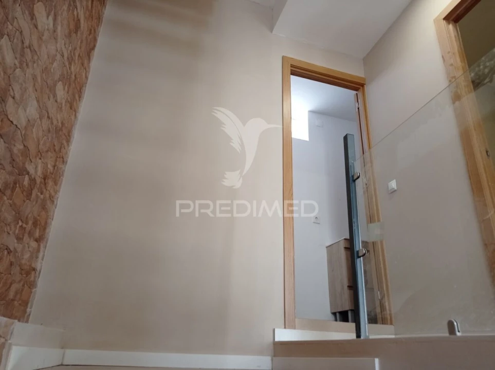 Prédio para Venda em Montargil Foto 8