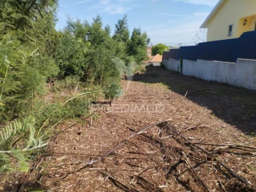 Terreno para Venda em Eixo e Eirol