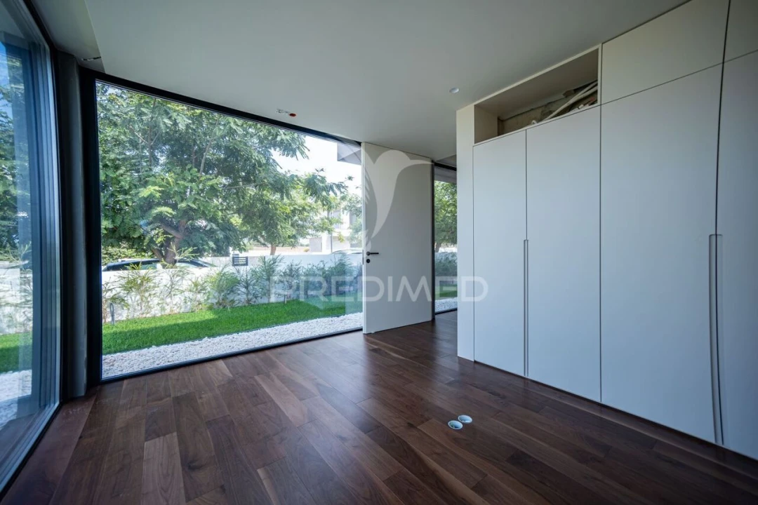 Moradia T4 para Venda em Porto Covo Foto 34